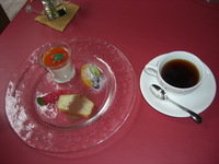 デザート盛り合わせ&コーヒー