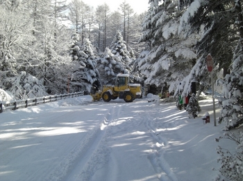 除雪中