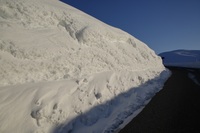 除雪の壁.JPG