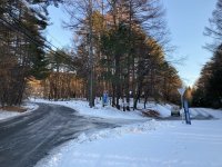 幹線道路　きすげ平鉢巻道路交差点